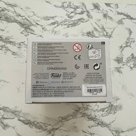 Hello Kitty Funko Pop 37 - Picture 2 of 10